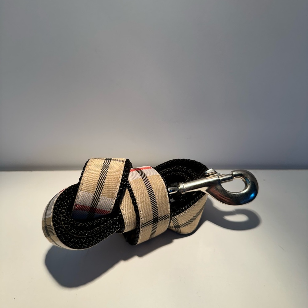 Artisan plaid dog leash
